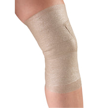INNER VIEW OF SELF-ADHERING ELASTIC BANDAGE ON KNEE
